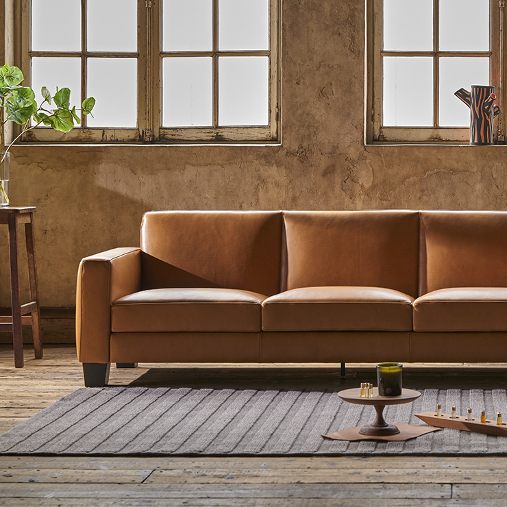 ASTORIA | KOKOROISHI(心石工芸)｜革ソファ・国産オーダーソファ