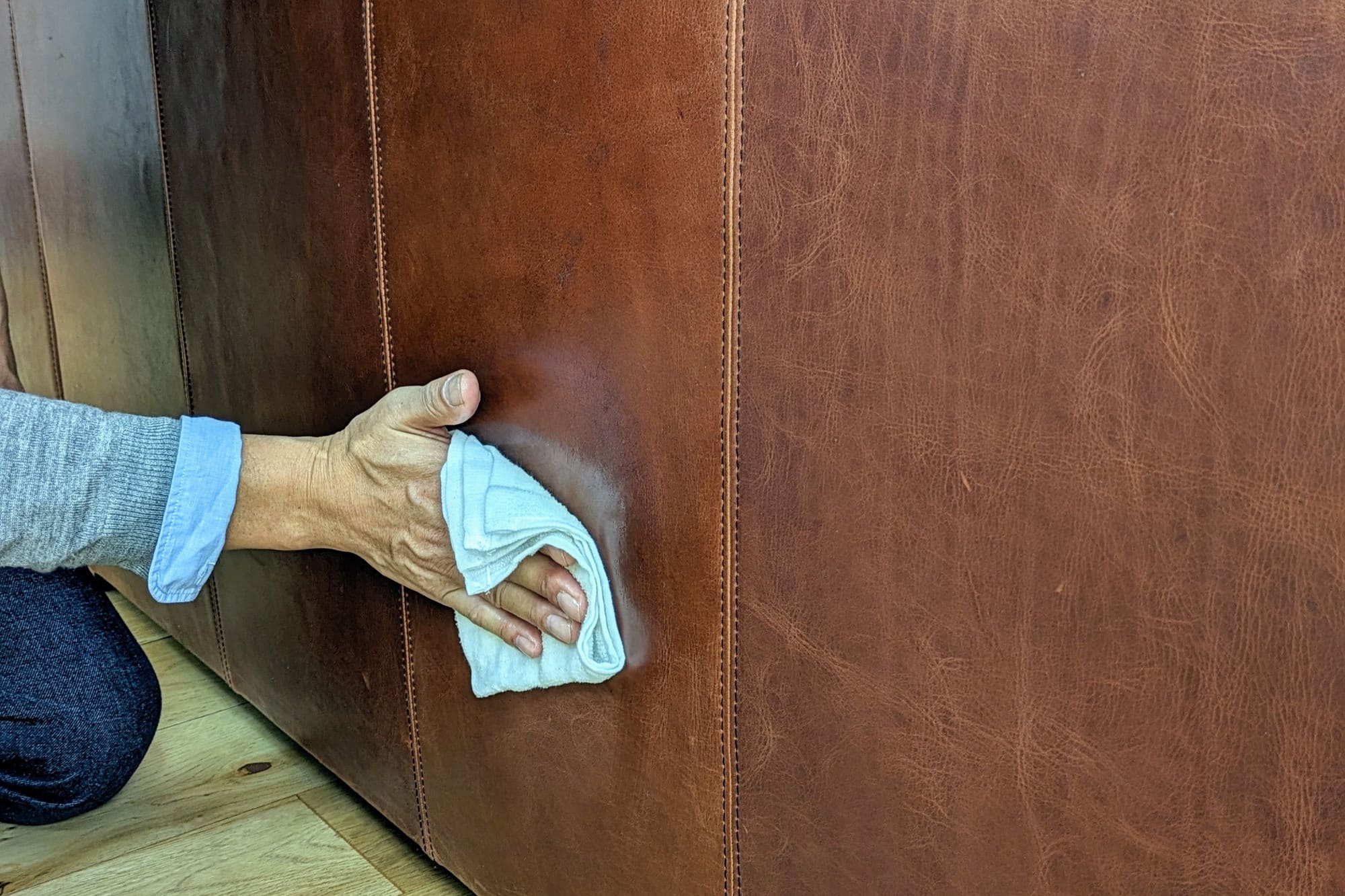 オイルレザー（KW36）ソファ、KOKOROISHIのお手入れ