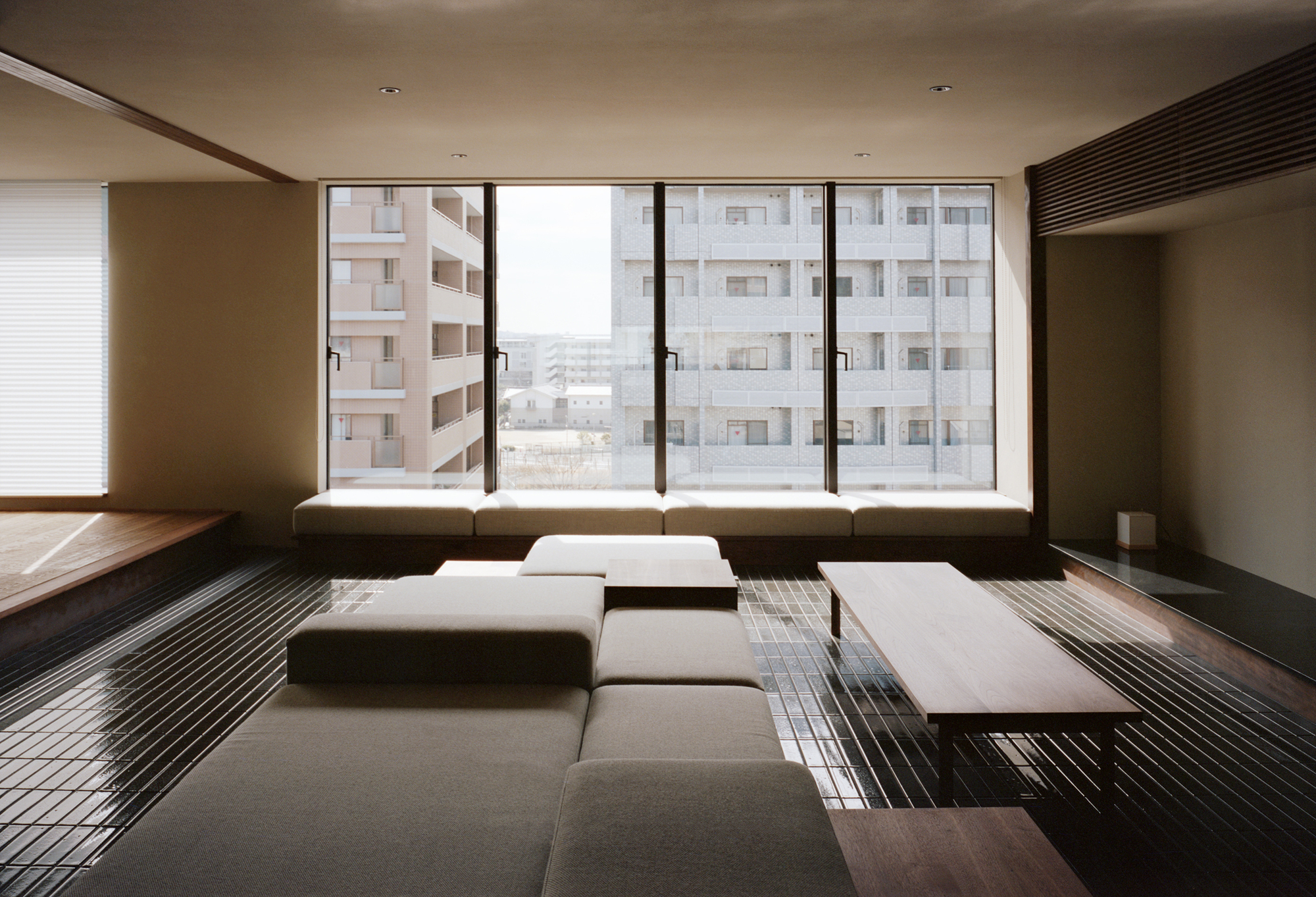 京都某所ホテル_特注ソファ